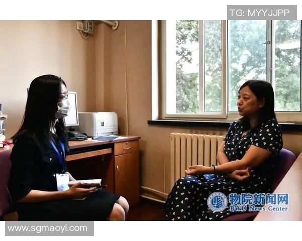 黄敏专访：从绿茵场到人生舞台的足球旅程回顾与反思